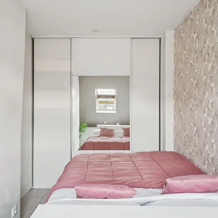 Quiet Spot By The Champs Elysee